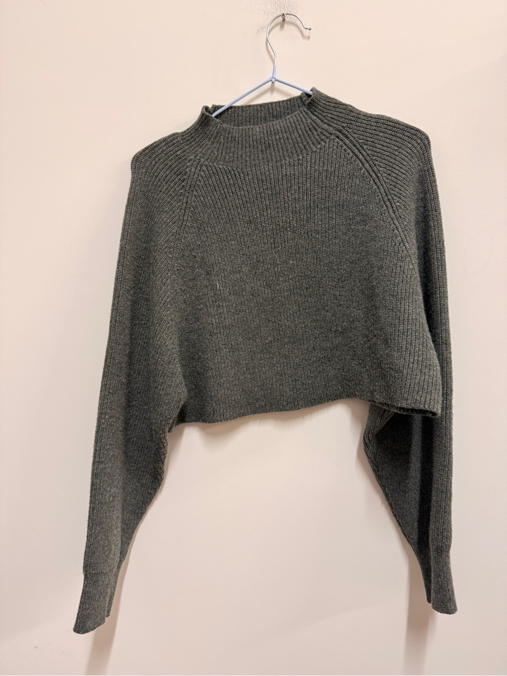 Mod Ref Cropped Turtleneck Sweater in Charcoal Gray